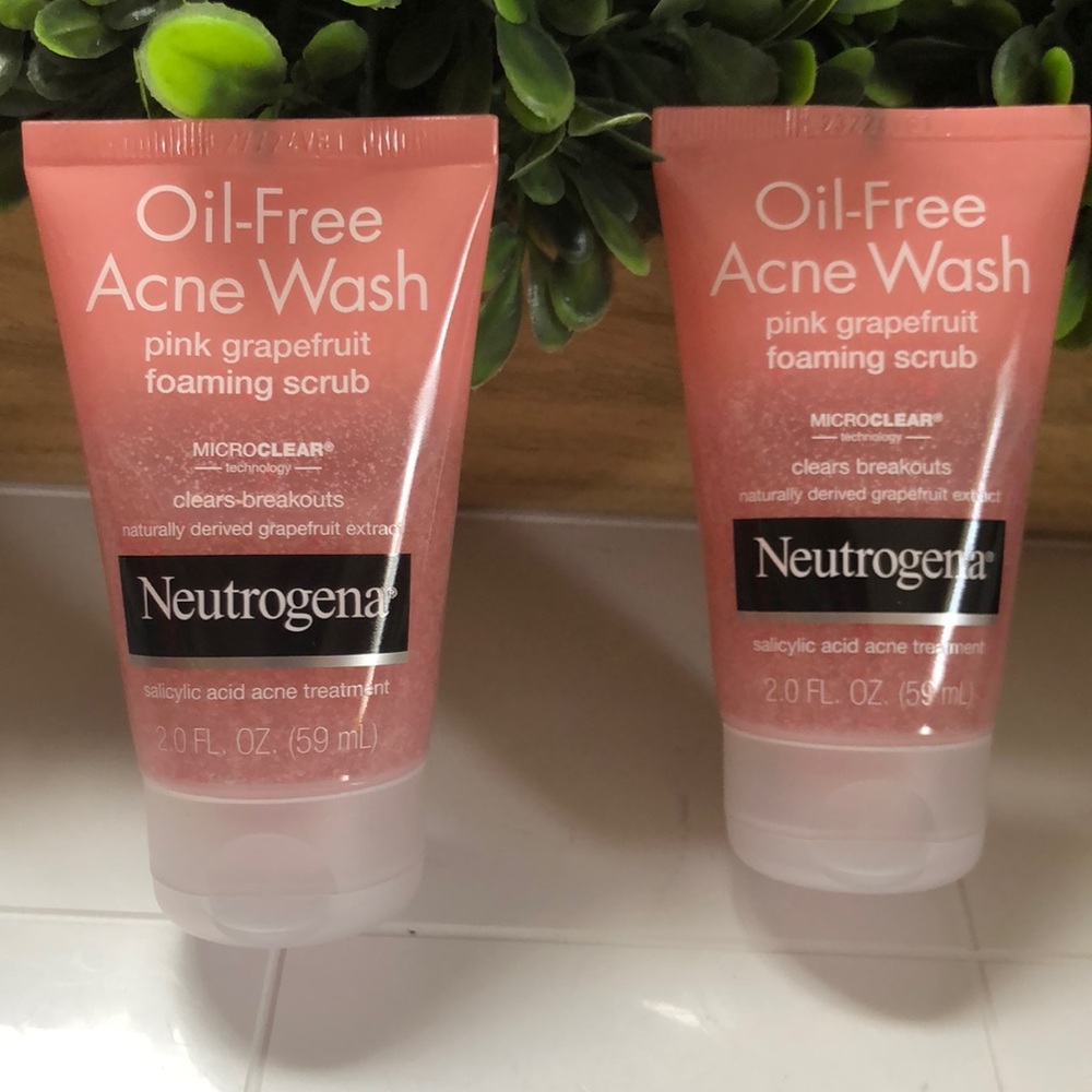 Neutrogena Pink Grapefruit Acne Wash